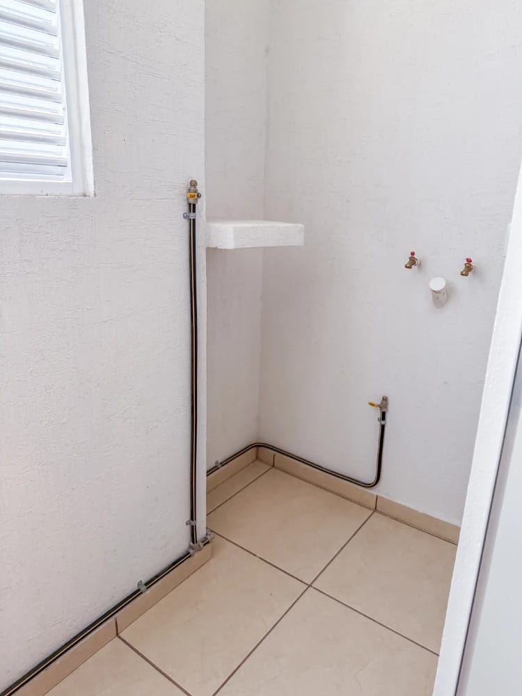 patio servicio modelo cedro